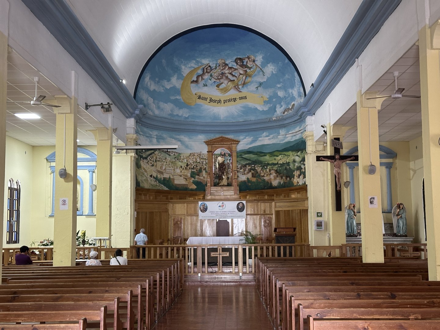 102b. Εκκλησία St Joseph 2.JPG