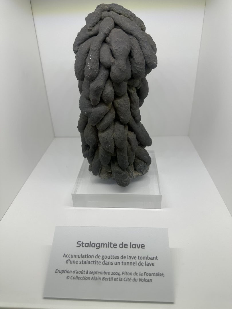 171a. Σταλαγμίτης Λάβας.JPG