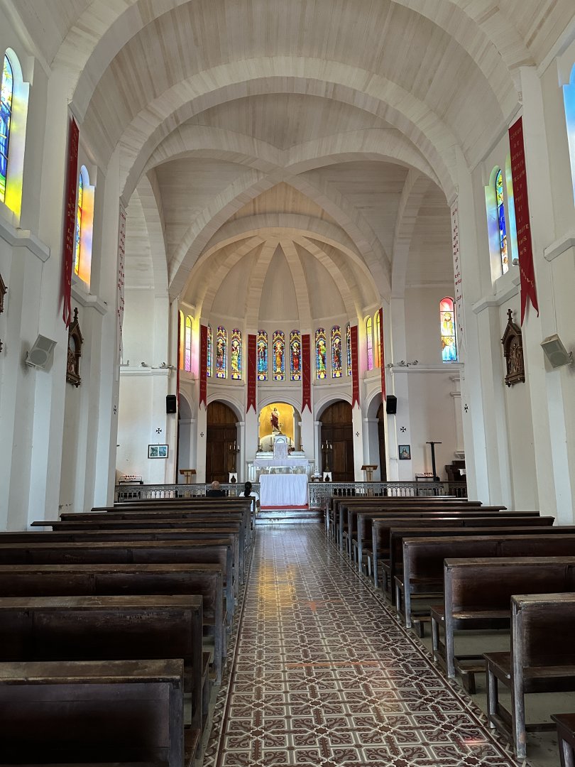184b. Eglise de Sacre Coeur 2.JPG