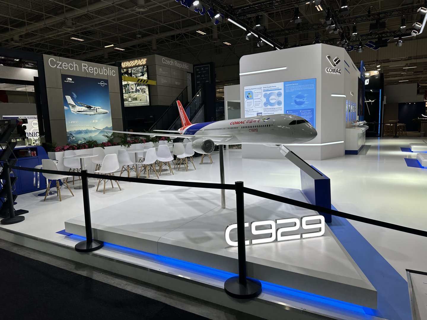 213d. Comac C929.JPG