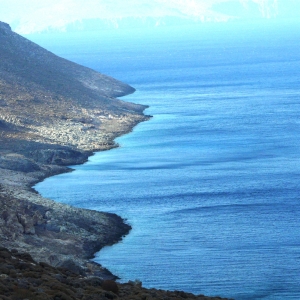 Κατω Ζακρος .. προς το σπηλαιο Πελεκητων