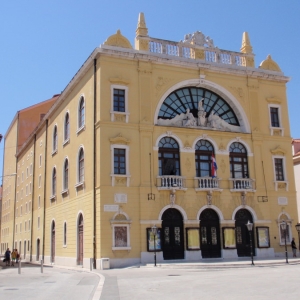 SPLIT'S NATIONAL THEATER