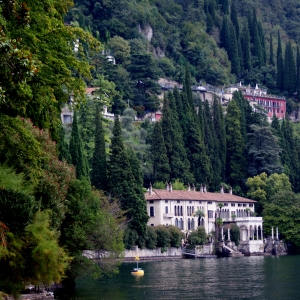 Varenna bank