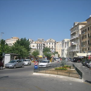 Πόλη