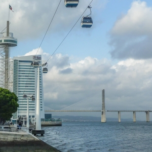 Parque das Nações - Torre Vasco da Gama & Ponte Vasco da Gama