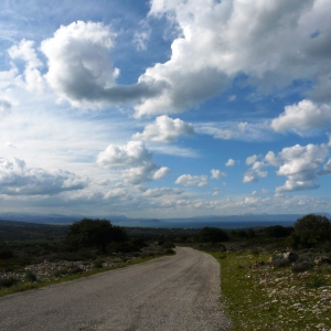 προς Γκουβερνετο...ηλιος με δοντια............