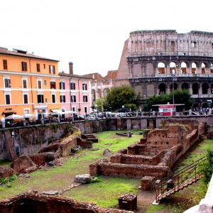 Ancient Market  And Colosseuma