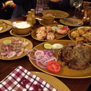 Εξαιρετικό ινδικό φαγητό στο εστιατόριο Bukhara, Δελχί