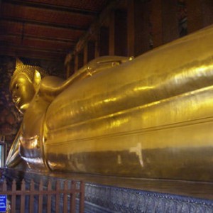 Γιγάντιος επιχρυσωμένος Βούδας στη Μπανγκόκ, πραγματικά τεράστιος!!