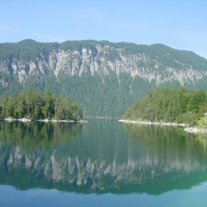 005 The biggest and nicest island of the lake Eibsee with a look to the wes