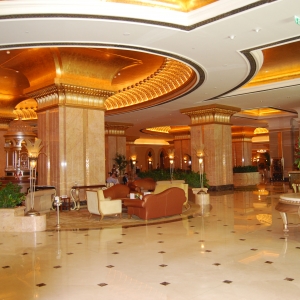 abu dhabi - Emirates Palace