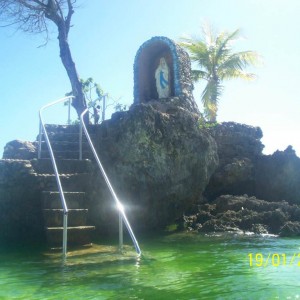 Boracay Willy's rock