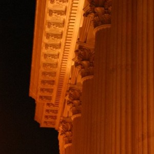 Τράπεζα της Ελλάδος στην οδό Τσιμισκή, by night!