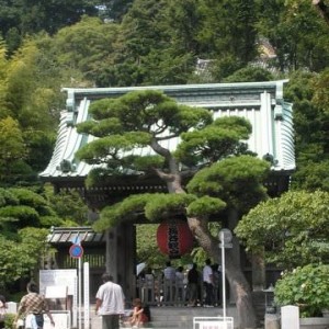 Πανέμορφος ναός στην Kamakura