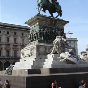 Πλατεία Duomo