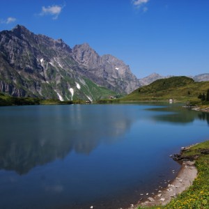 Λίμνη στο Trubsee Engelberg της Ελβετίας