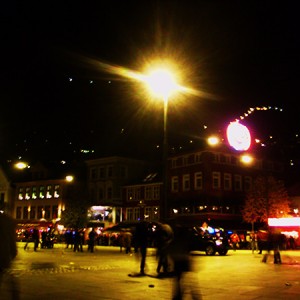 Bergen by night