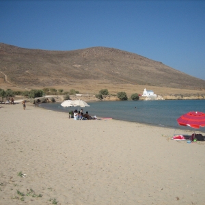 Μώλος