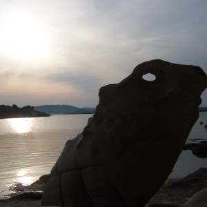 Moai στην Ελλάδα... (Καρύδι-Βουρβουρού Χαλκιδικής)