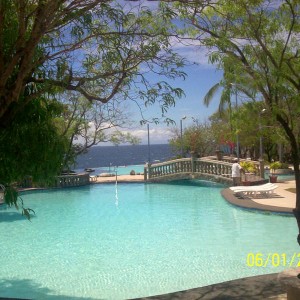 Antulang infinity pool