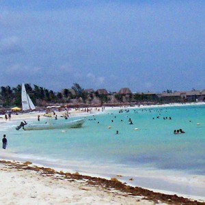 Playa del Carmen beach - Mamitas