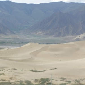 Landscape to Tsetang