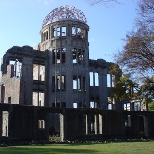 The A bomb Dome- Hiroshima.... σιγή