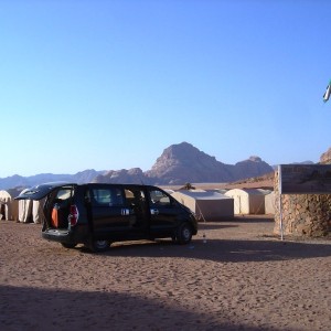 Wadi Rum, Camp