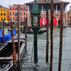 Lamp in the canal
