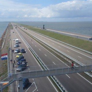 Το Φράγμα Afsluitdijk ή The Dike, μήκους 32Km