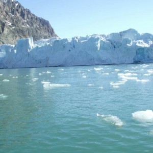 Παγετώνας στο Krossfjorden