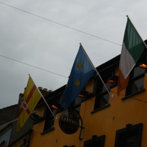Derry. Three flags, one country