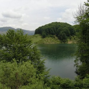 Τεχνιτή λίμνη Αώου