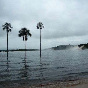 Canaima Lagoon