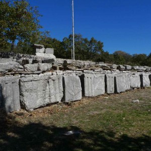 Τρίγλυφα και μετώπες (Ναός Επικούρειου Απόλλωνα-Βάσσες)