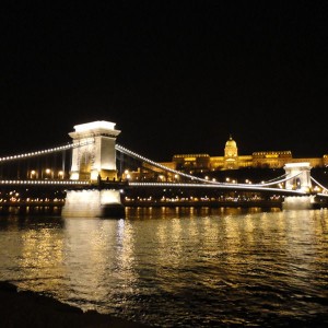 budapest by nigth