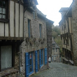 Dinan