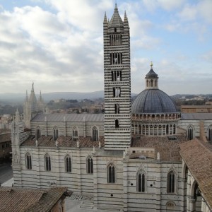 Duomo από Facciatone...