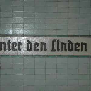 Μετρό Βερολίνου - Unter den Linten