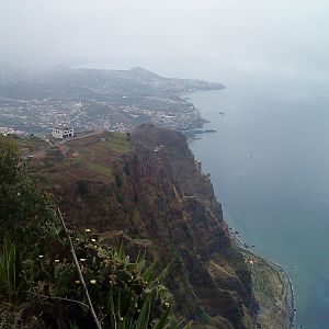 Cabo Girao (θέα προς Camara De Lobos)