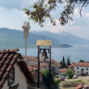 Η παλιά πόλη της Οχρίδας με θέα την λίμνη