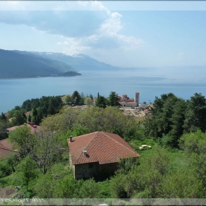 Από το φρούριου η υπέροχη άποψη της πόλης και της λίμνης Οχρίδας