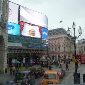 Piccadilly Circus απ' το λεωφορείο