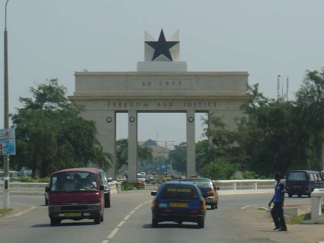 Αψίδα Ελευθερίας, Accra