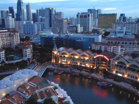 Δειλινό στο Clarke Quay