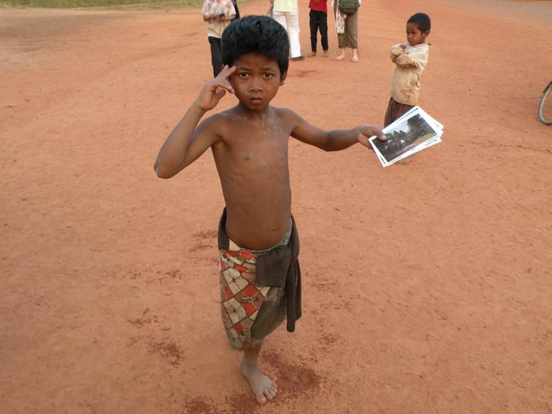 ΕΝΑΣ ΜΙΚΡΟΣ ΠΩΛΗΤΗΣ ΣΤΟ ANCHOR