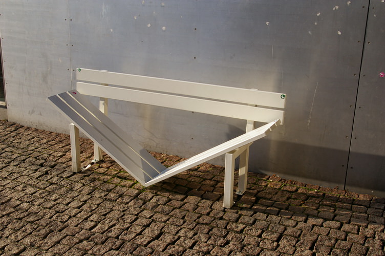 Ελσίνκι, προσοχή μην καθίσετε, είναι έργο τέχνης