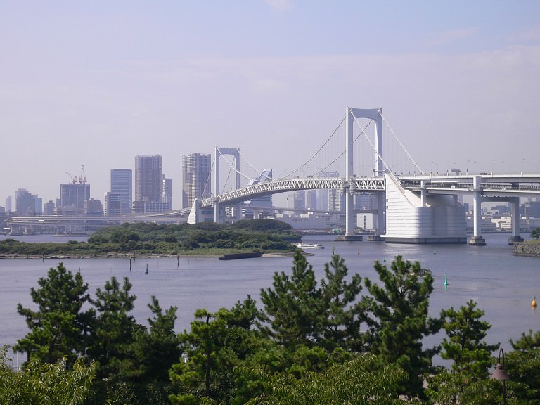 Η πανέμορφη Rainbow bridge