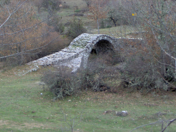 ΚΙ ΑΛΛΟ ΓΕΦΥΡΙ