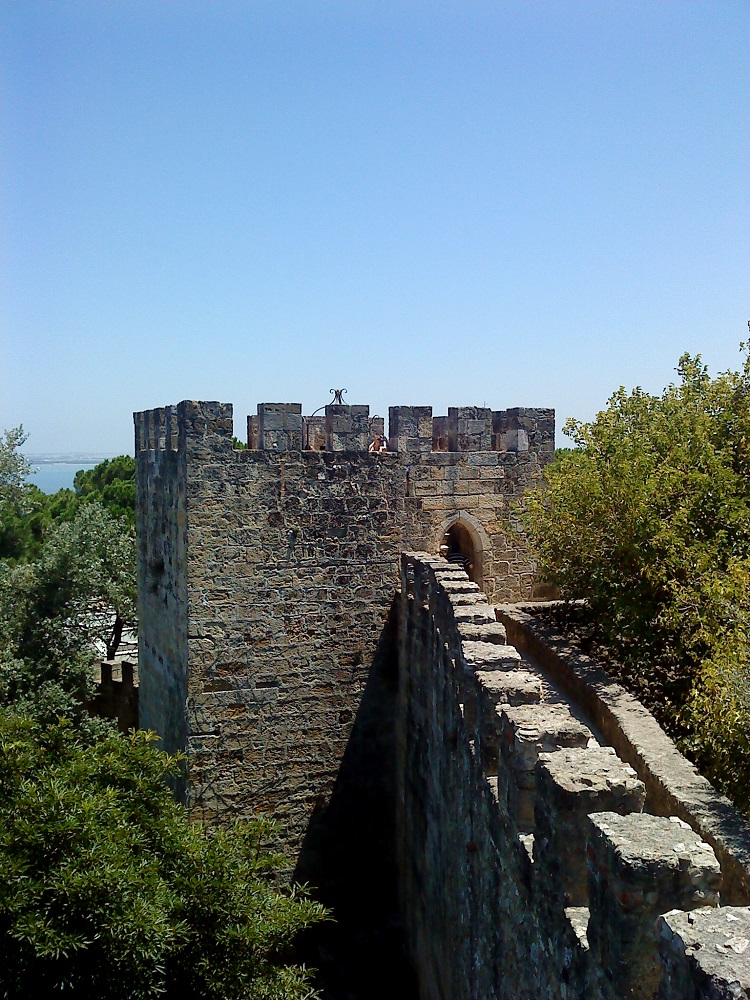 Κάστρο Sao Jorge (Προμαχώνες)